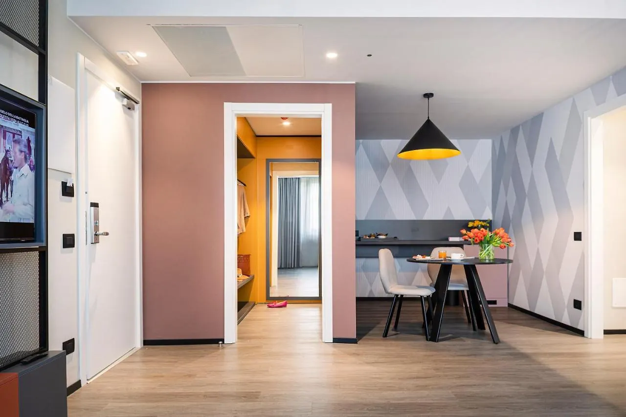 Quark Hotel Milano 4*, ميلان