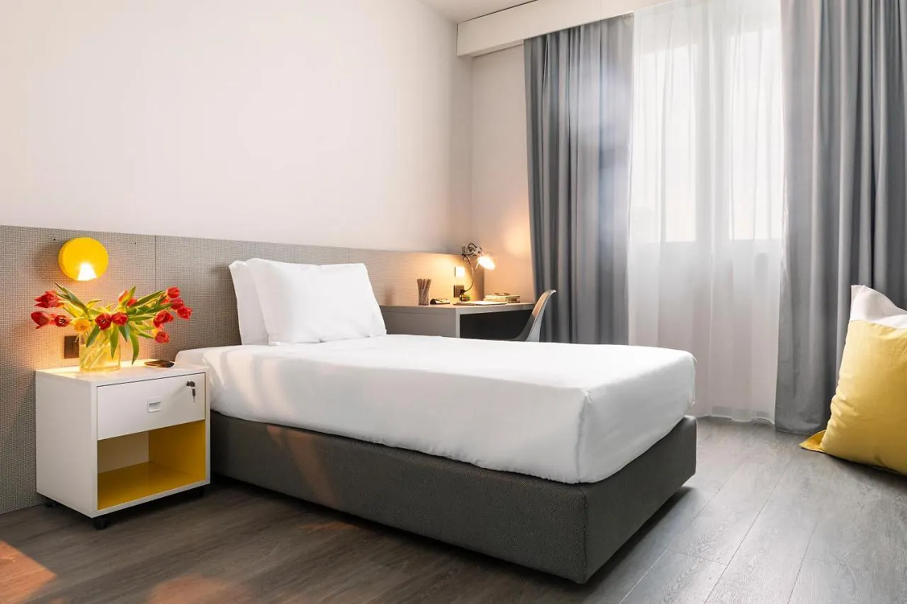 ****  Quark Hotel Milano İtalya