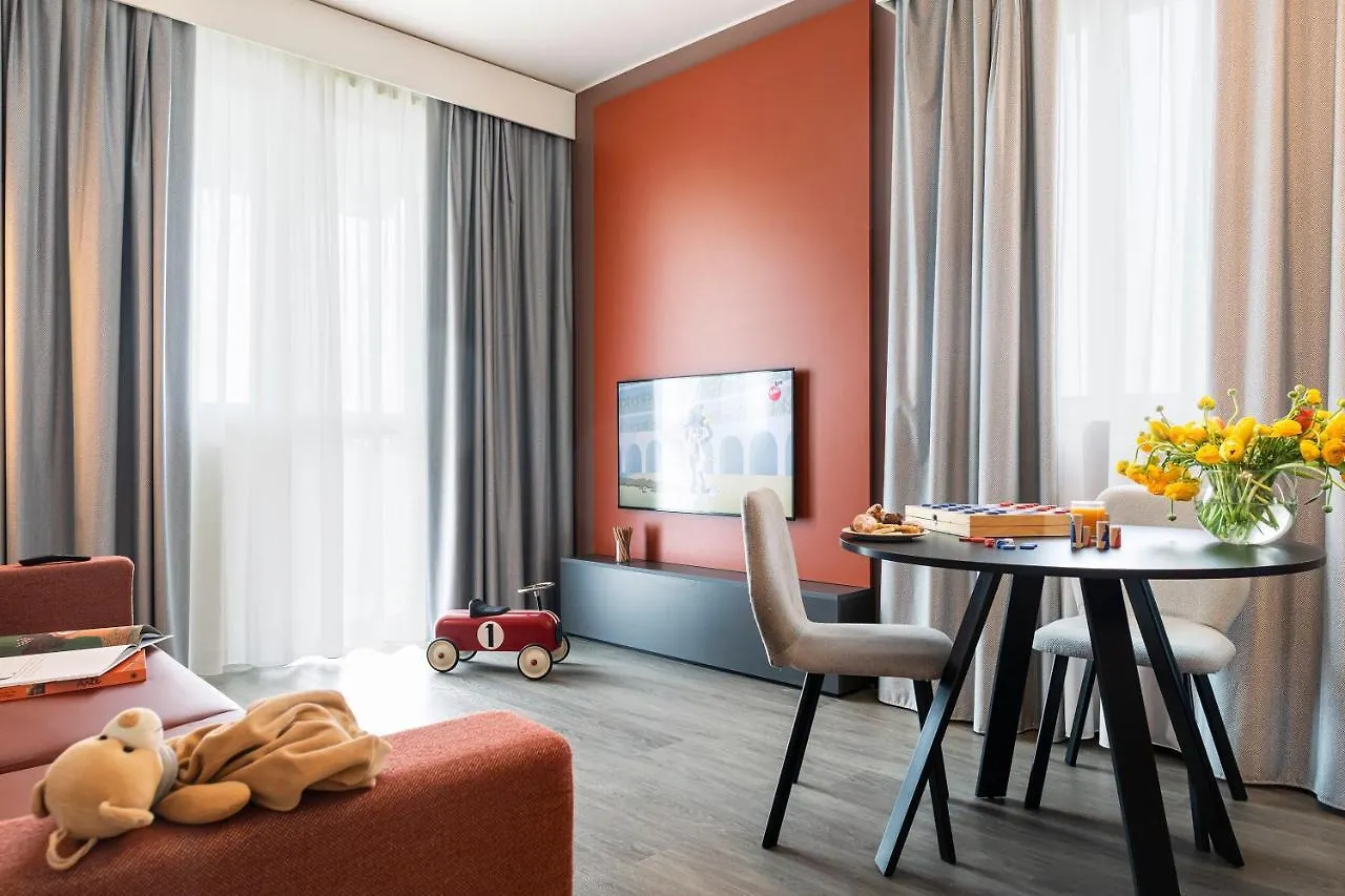 ****  Quark Hotel Milano İtalya