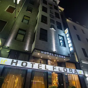 Otel Flora